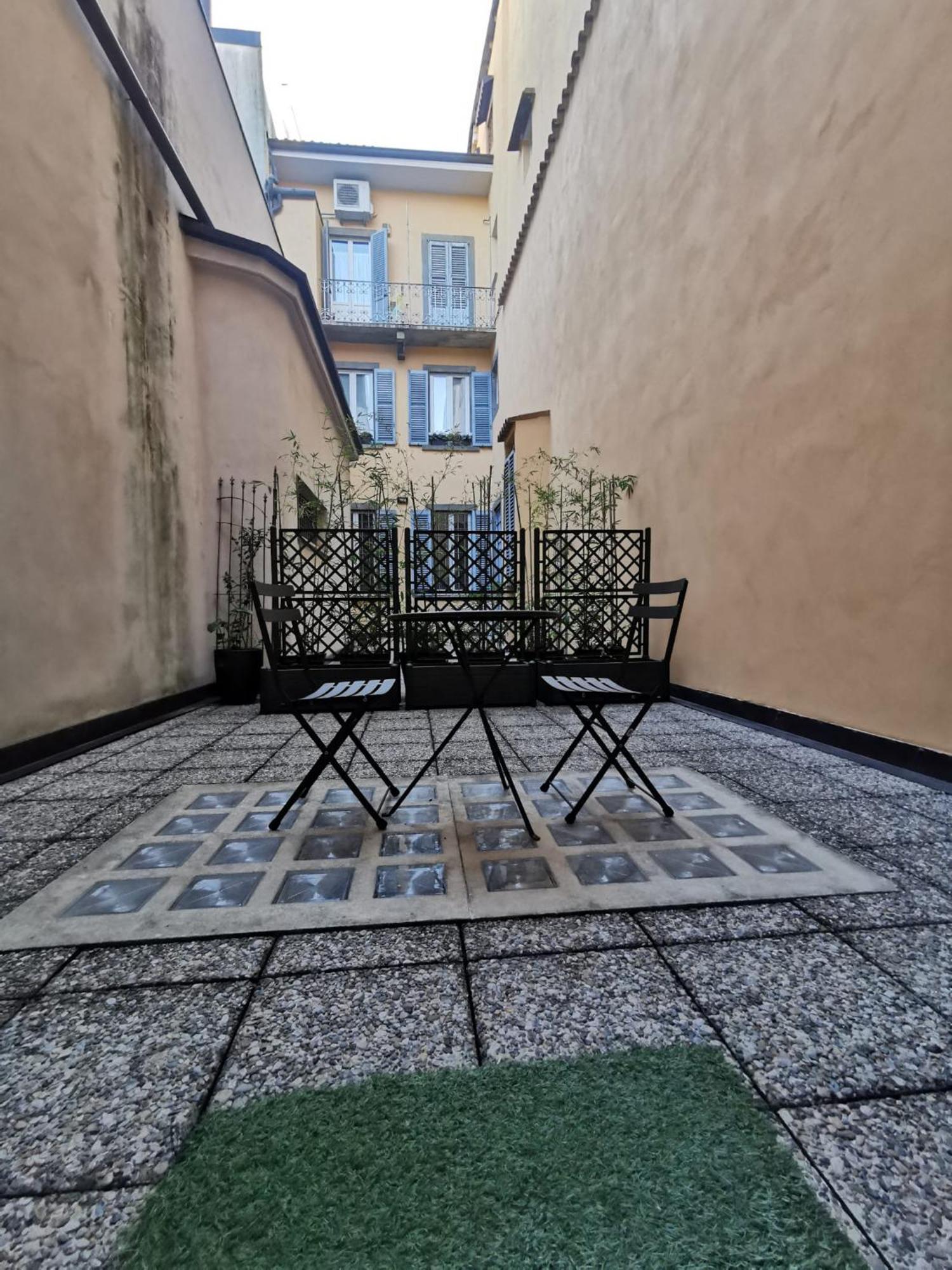 Flora Inn, Super Sweet Studio - Centro Bérgamo Exterior foto